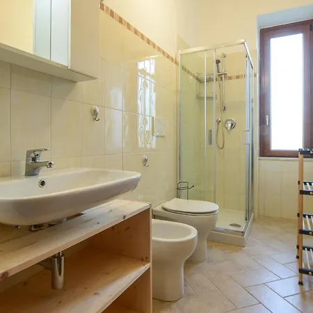 4 Bedroom Amazing In *