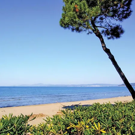 4 Bedroom Amazing In Holiday home Marsiliana