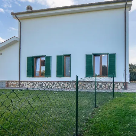 Holiday home 4 Bedroom Amazing In Marsiliana